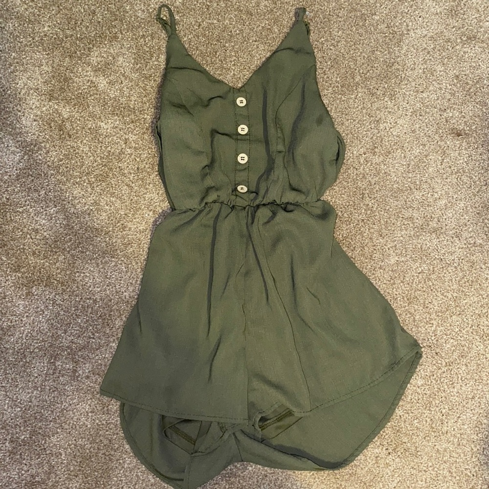 rue21 green romper